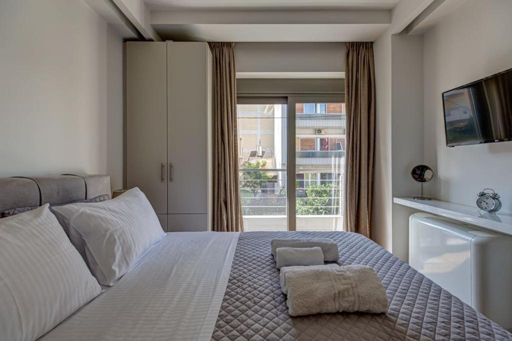 Deluxe & Modern Apartment In Athens Exterior photo